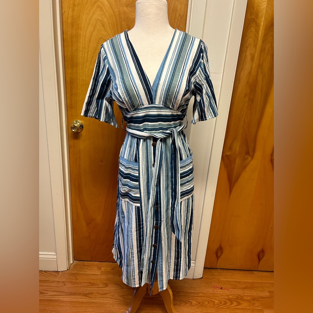Moon River blue striped long 100% cotton size Small